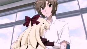 动漫女生打屁股,萌动瞬间引爆眼球